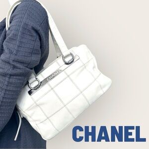 CHANEL 2003/04 Coco Bar Caviar Quilted Leather LAX Bowler/Shoulder Bag, Ivory